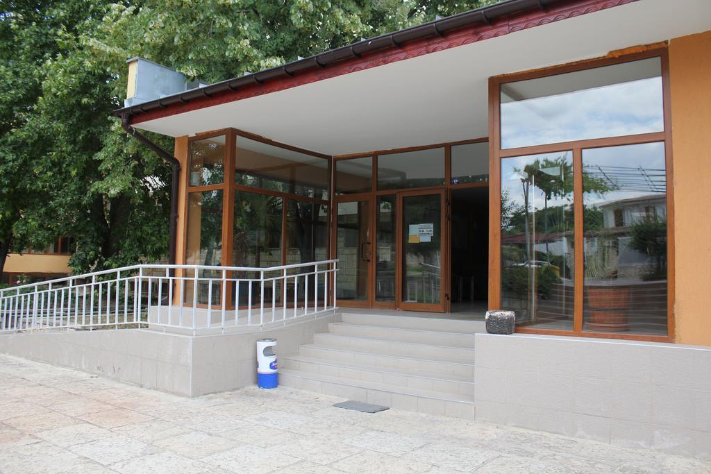 Complex Dobrudja Hotel Kranevo Buitenkant foto