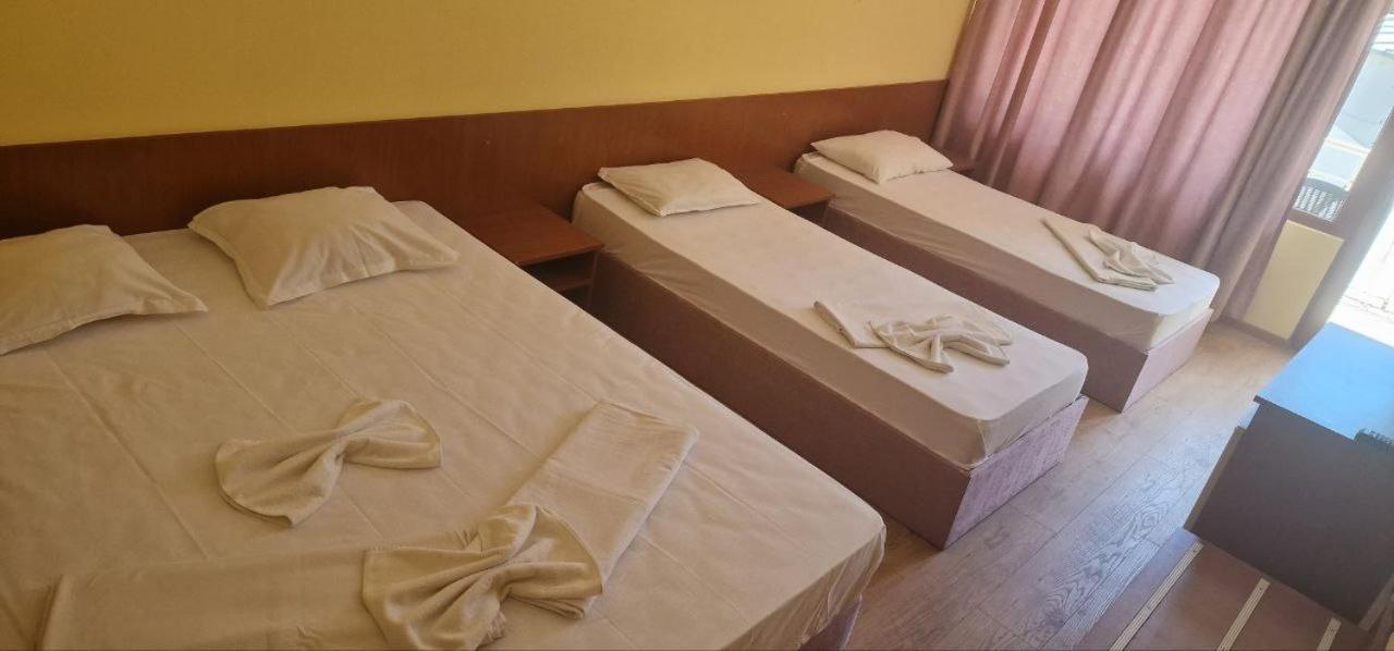 Complex Dobrudja Hotel Kranevo Buitenkant foto