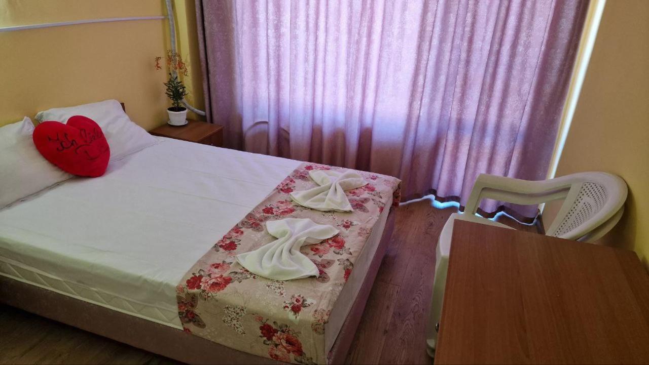 Complex Dobrudja Hotel Kranevo Buitenkant foto