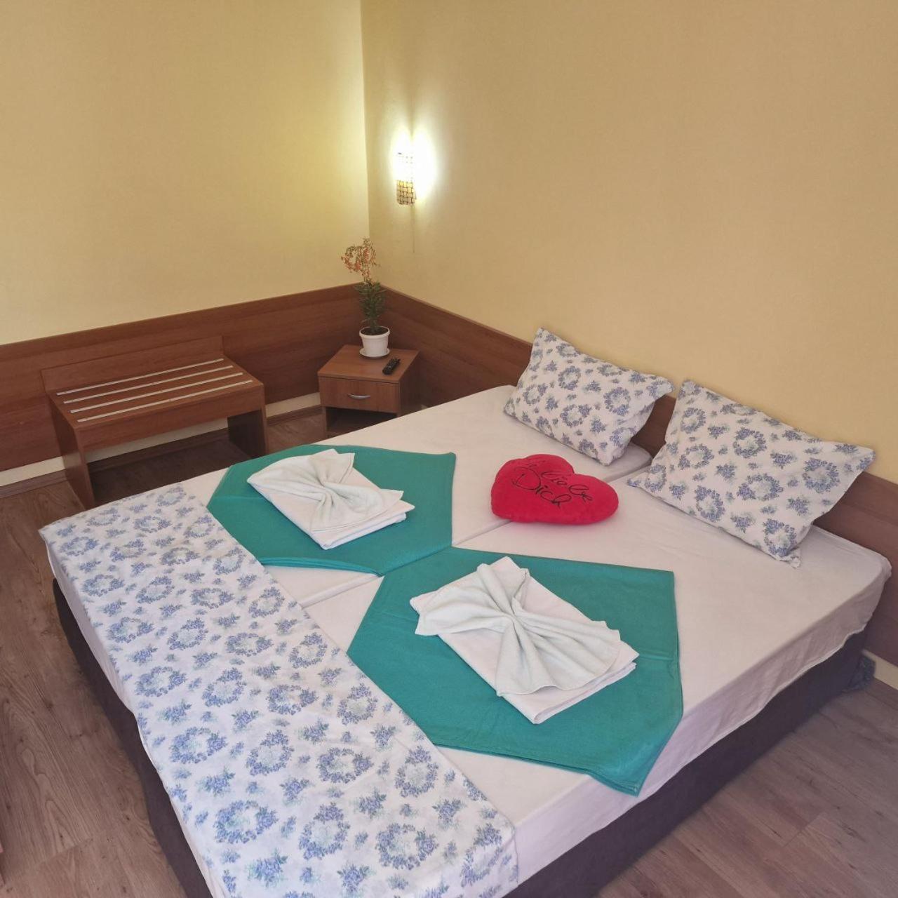 Complex Dobrudja Hotel Kranevo Buitenkant foto