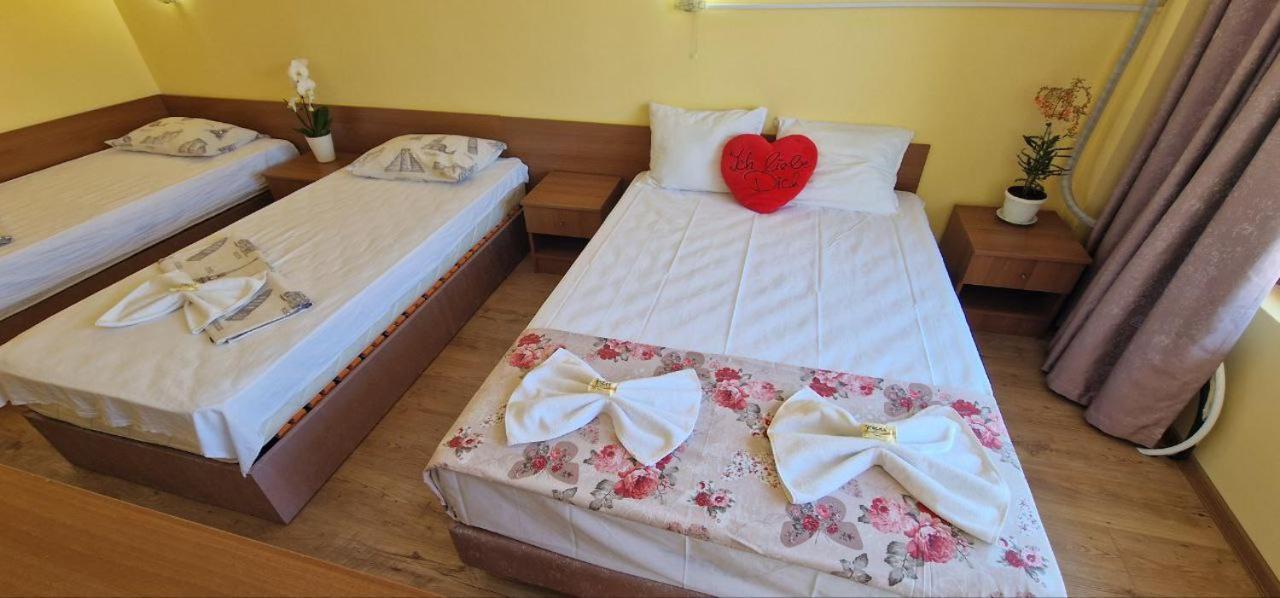 Complex Dobrudja Hotel Kranevo Buitenkant foto