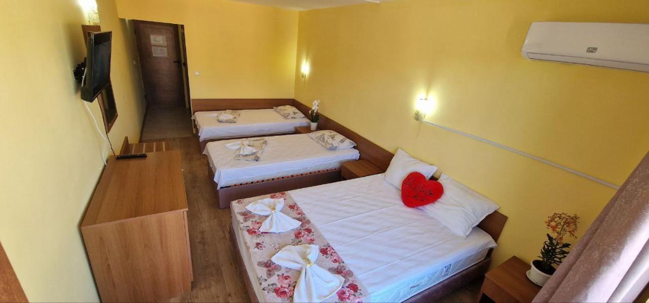 Complex Dobrudja Hotel Kranevo Buitenkant foto